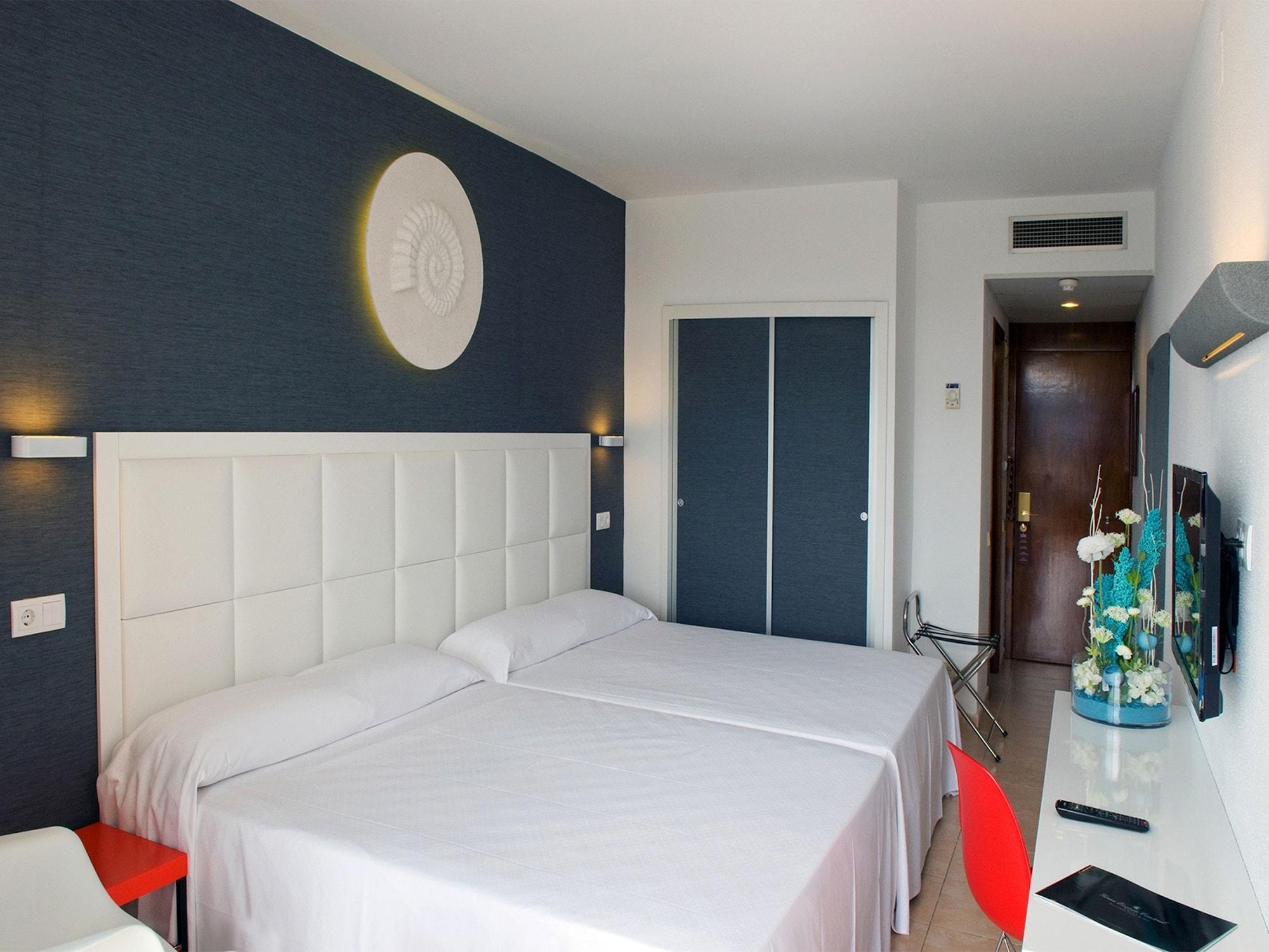 Hotel Evenia Olympic Garden 4*